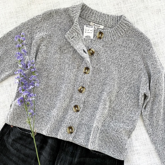 Madewell Sweaters - Madewell cropped cardigan.